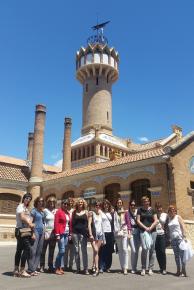 Professionals de la residència Relat d'Avinyó visiten l'Institut Pere Mata
